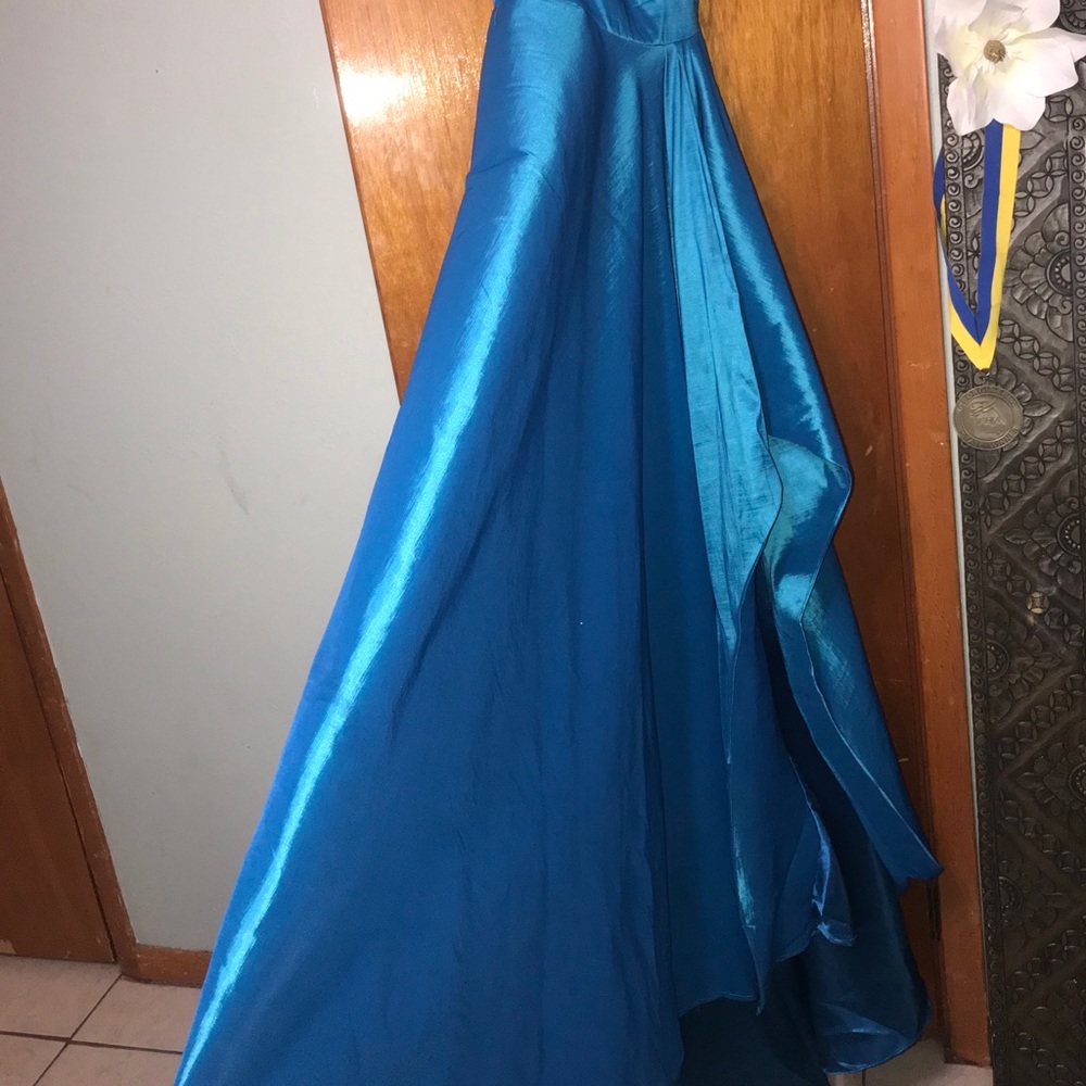 Prom Dress - Picture 3 of 7